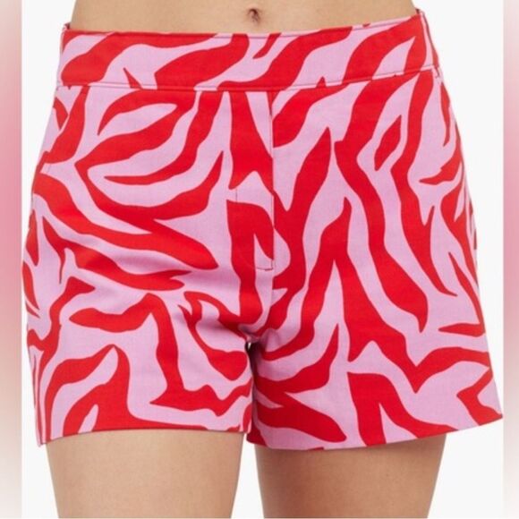 SPANX Pants - SPANX On the Go Print 4-Inch Shorts in True Red Zebra Stripe, Size XL, NWT